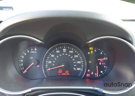 2014 Kia Sorento Lx z USA, uszkodzony, nr VIN 5XYKT3A64EG540926